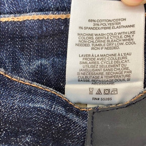 Express High Waisted Cropped Wide Leg Jean - Picture 6 of 6